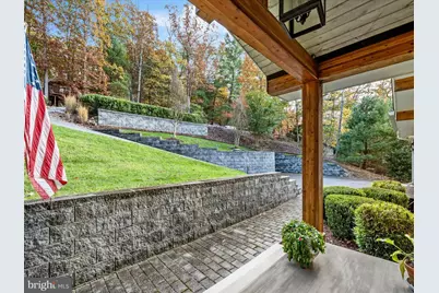 1083 Lakeview Drive, Cross Junction, VA 22625 - Photo 13