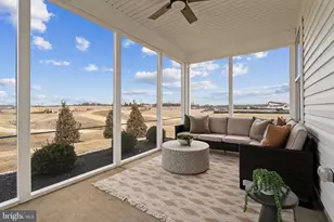 113 Sunflower Way, Winchester, VA 22603 - Photo 5