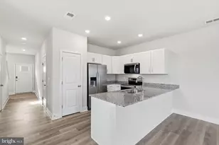 100 Pomo Ln, Winchester, VA 22602 - Photo 5