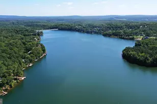 103 Green Leaf Dr, Cross Junction, VA 22625 - Photo 1