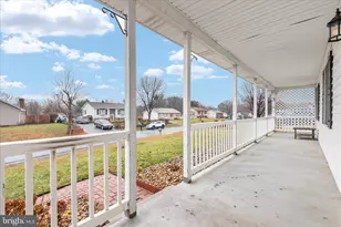 213 Tanager Dr, Stephens City, VA 22655 - Photo 5