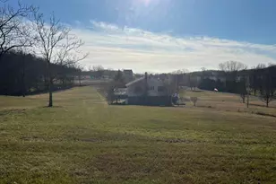 146 Beeler Ln, Winchester, VA 22603 - Photo 9