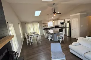 1220 Lakeview Dr, Cross Junction, VA 22625 - Photo 13