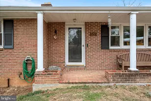 133 Meade Dr, Winchester, VA 22602 - Photo 3