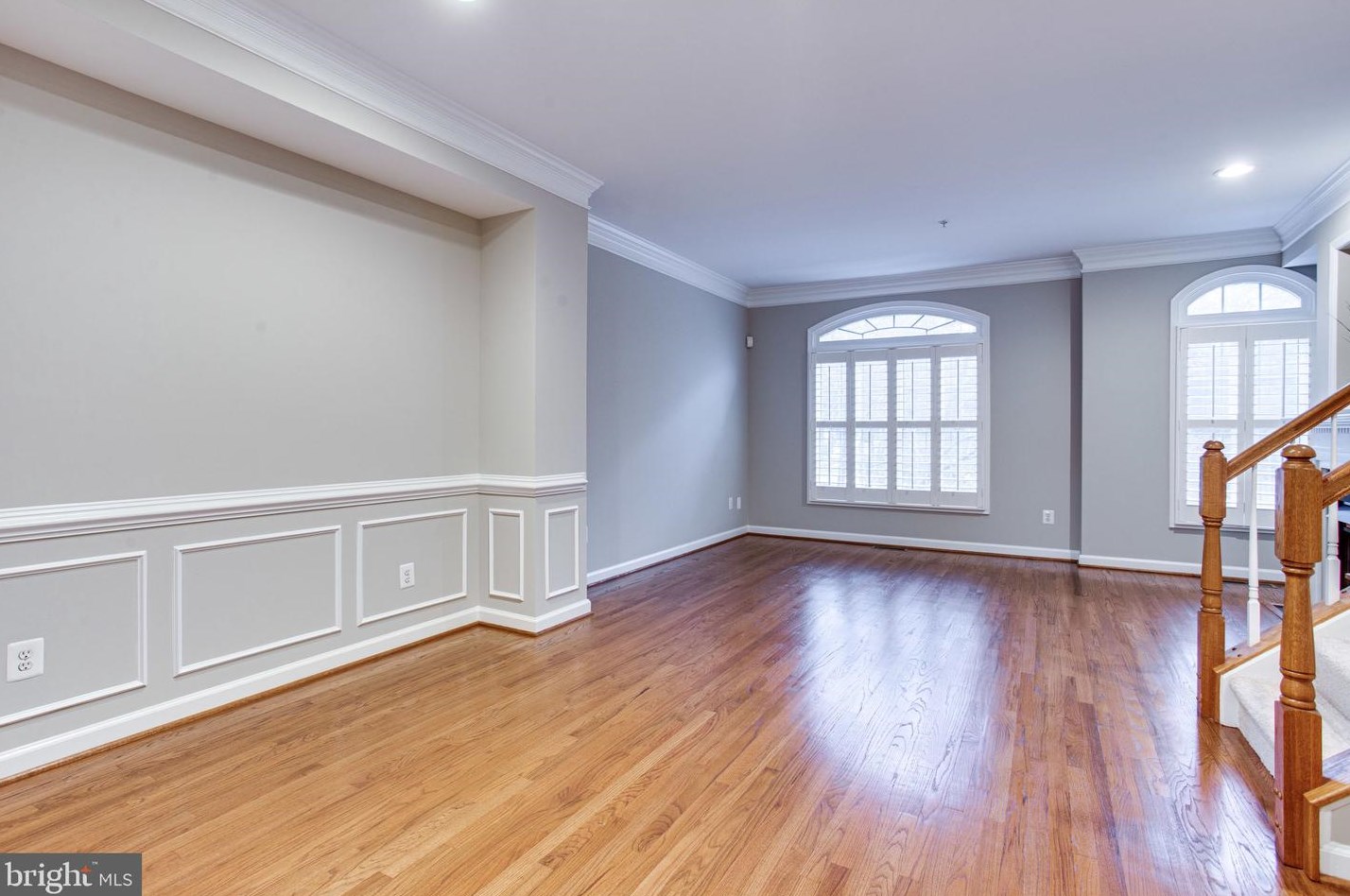 8896 Ashgrove House Ln, Vienna VA 22182-5550 exterior