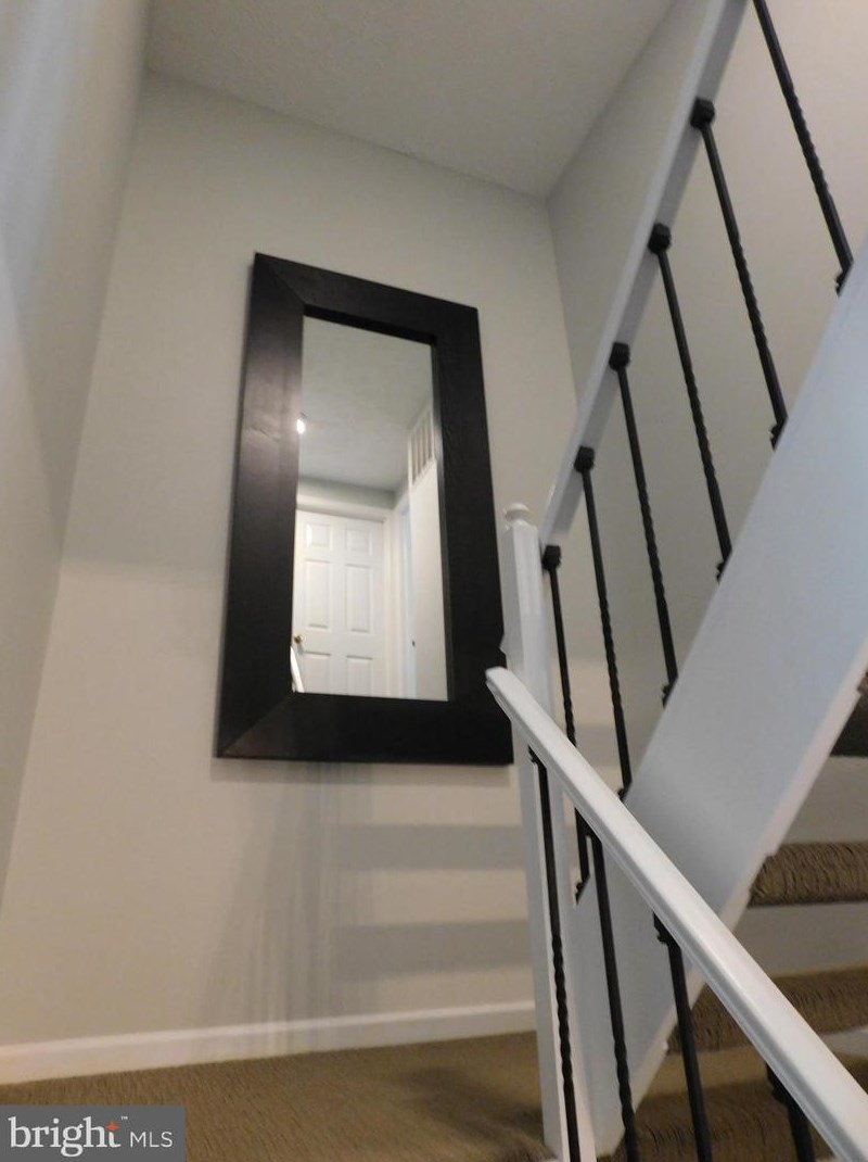 13228 Custom House Ct, Fairfax VA 22033-1311 exterior