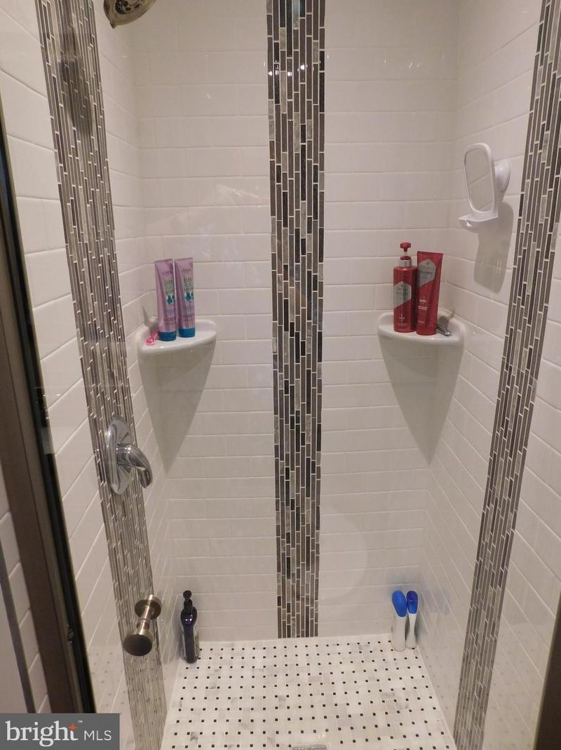 13228 Custom House Ct, Fairfax VA 22033-1311 exterior