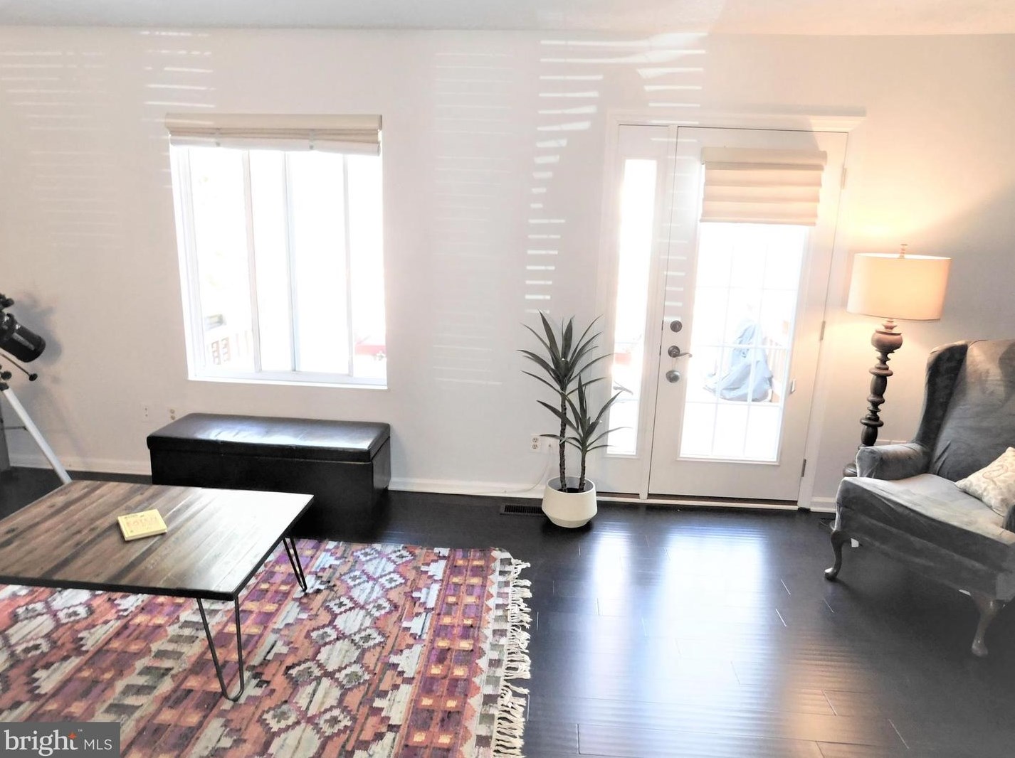 13228 Custom House Ct, Fairfax VA 22033-1311 exterior