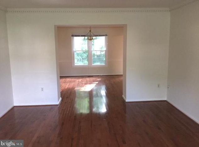 204 Apple Blossom Ct, Vienna VA  22181-5402 exterior