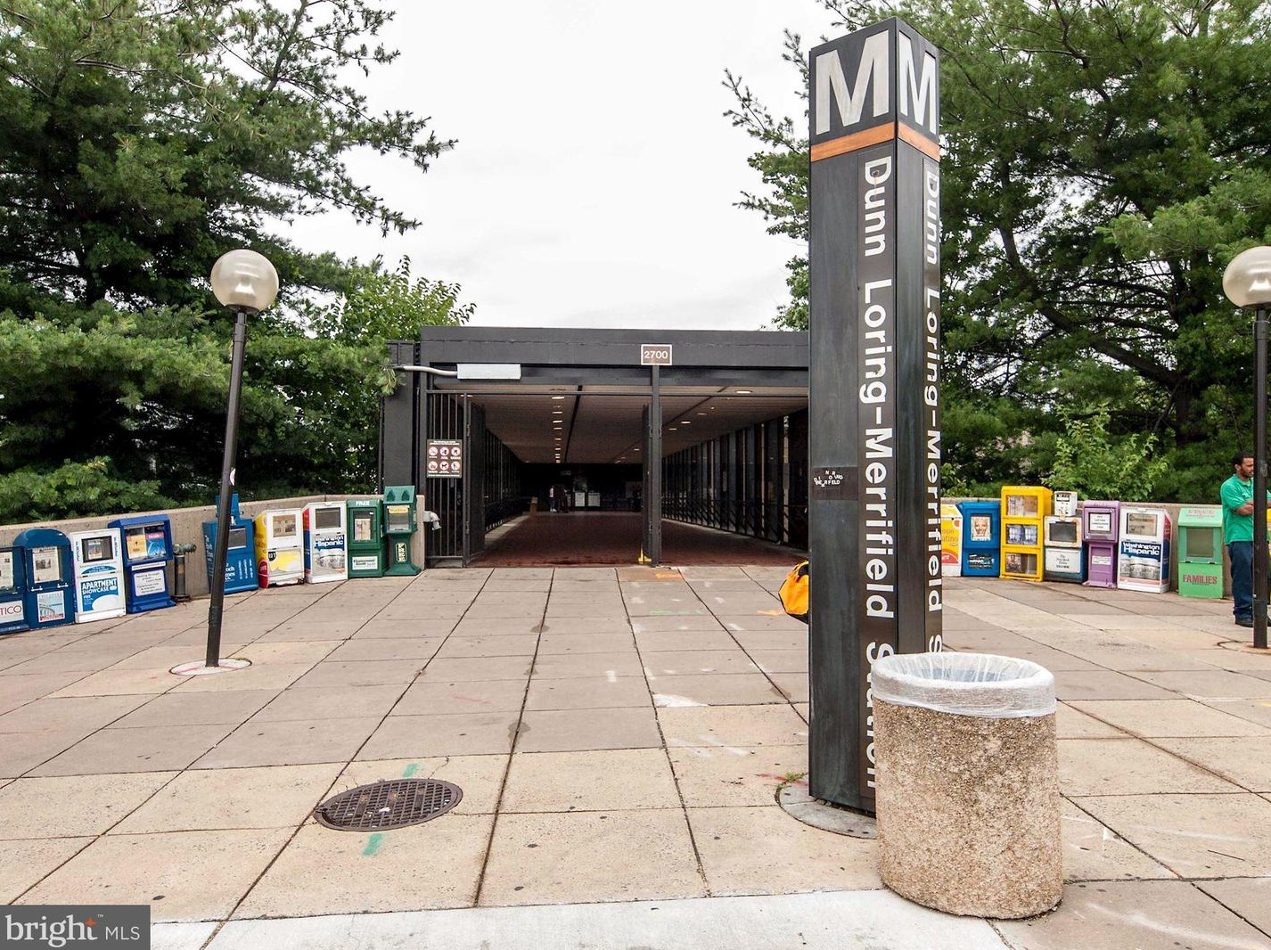 2665 Prosperity Ave, Fairfax VA  22031-4906 exterior