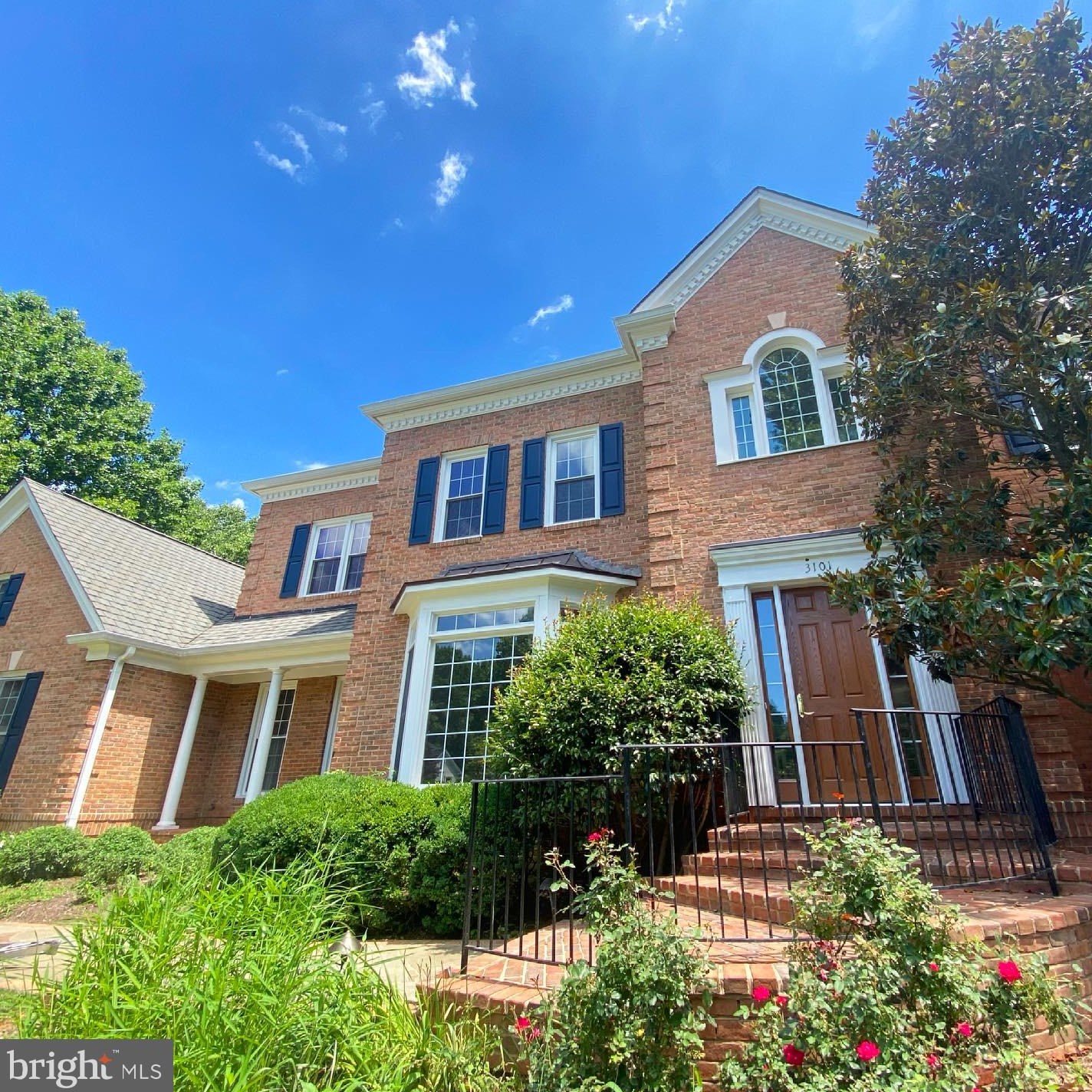 3101 Wheatland Farms Ct, Vienna VA  22124-1941 exterior