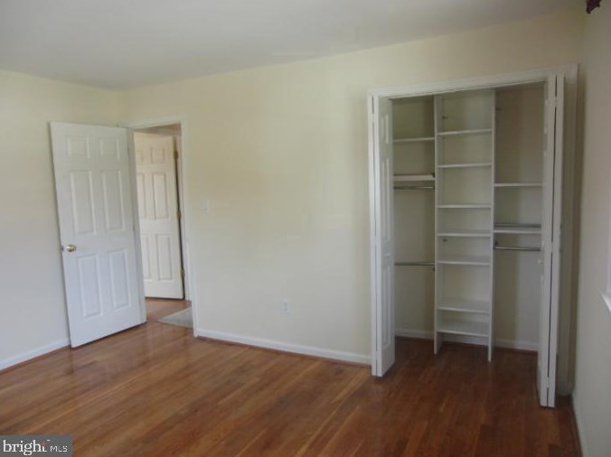 1003 Westwood Dr, Vienna VA  22180-3646 exterior
