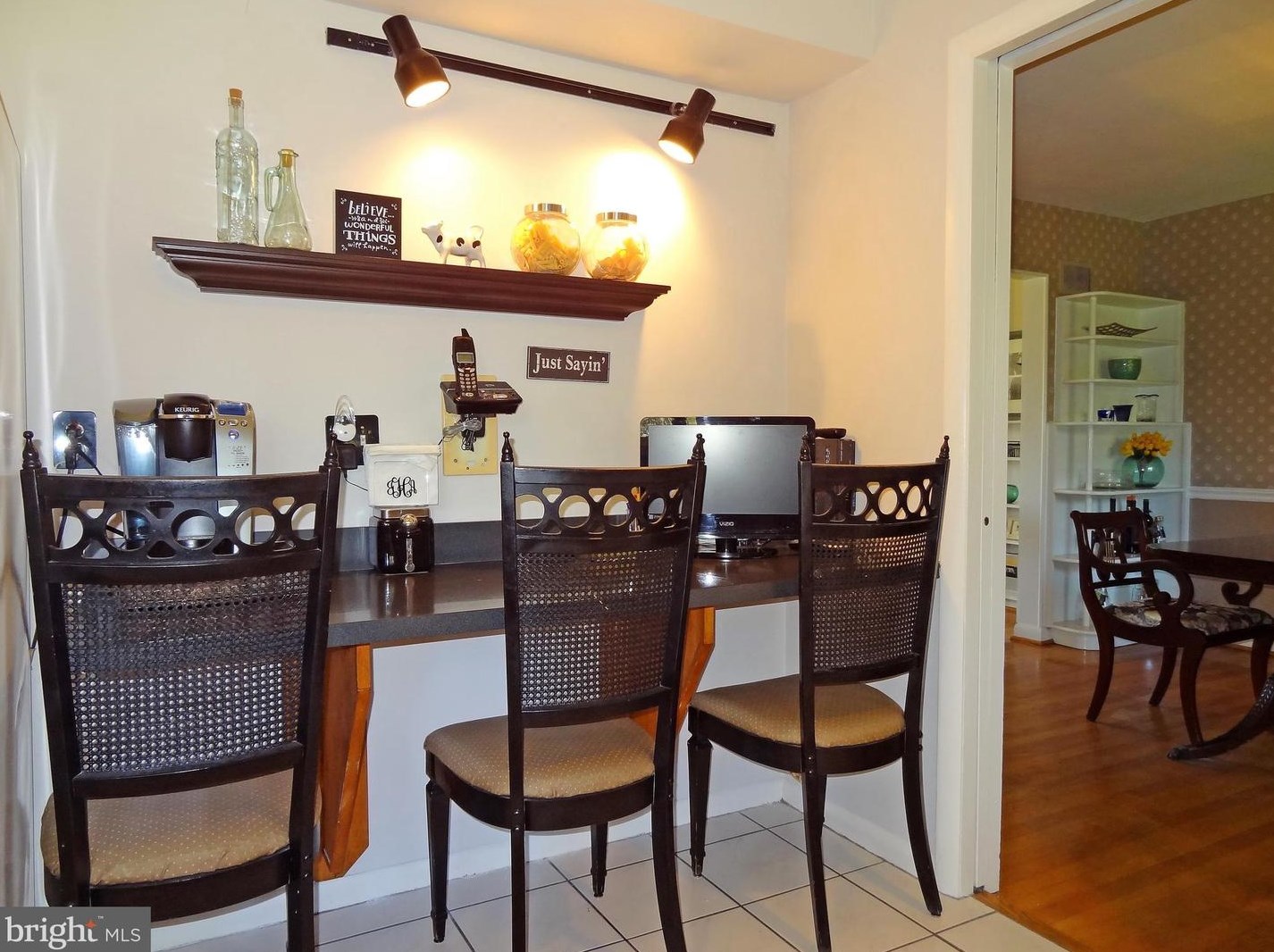 5036 Prestwick Dr, Fairfax VA 22030-4523 exterior