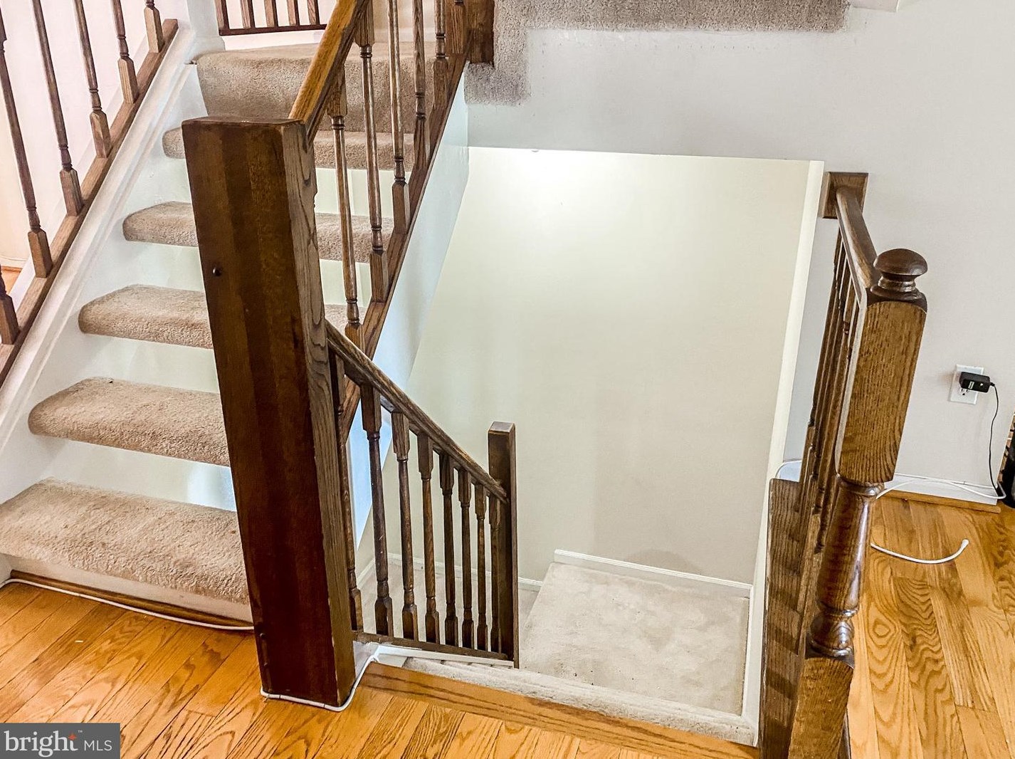 14664 Stone Crossing Ct, Centreville VA  20120-2904 exterior