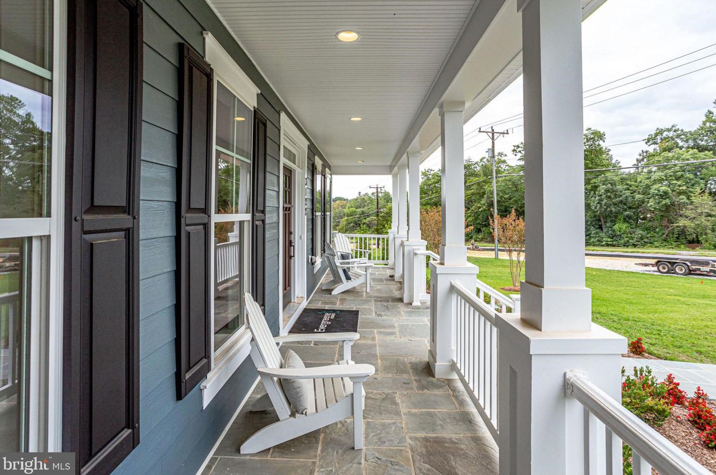 8600 Hillside Pl, Fairfax VA  22031-2814 exterior