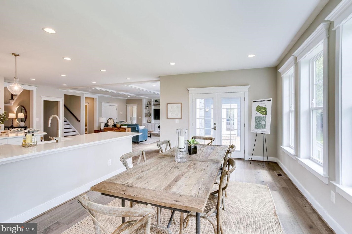 8600 Hillside Pl, Fairfax VA  22031-2814 exterior