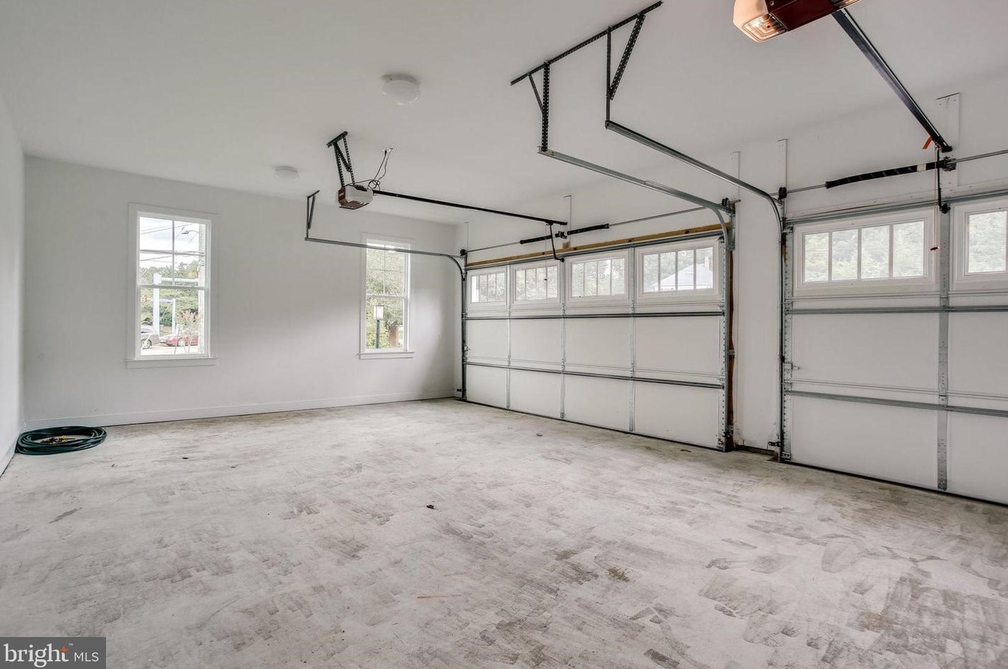 8600 Hillside Pl, Fairfax VA  22031-2814 exterior