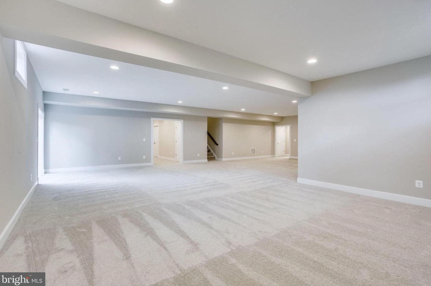 8600 Hillside Pl, Fairfax VA  22031-2814 exterior