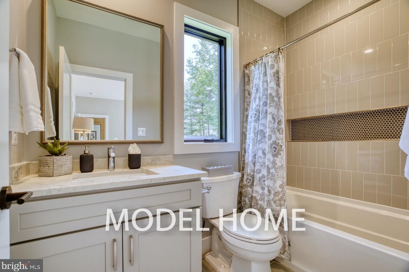 1713 Macon St, Mc Lean VA  22101-5130 exterior