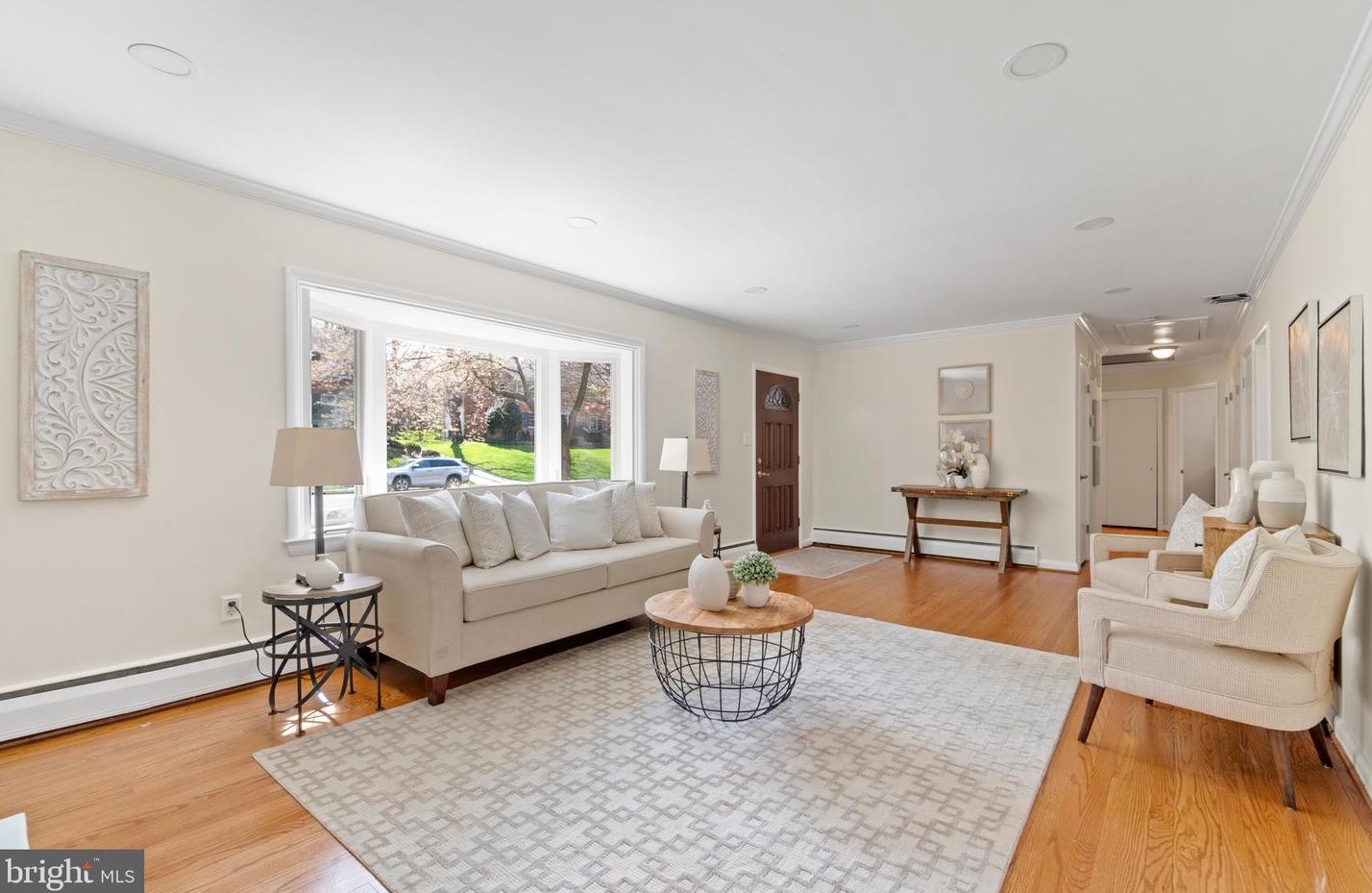 4038 Stuart St, Arlington VA  22207-4708 exterior