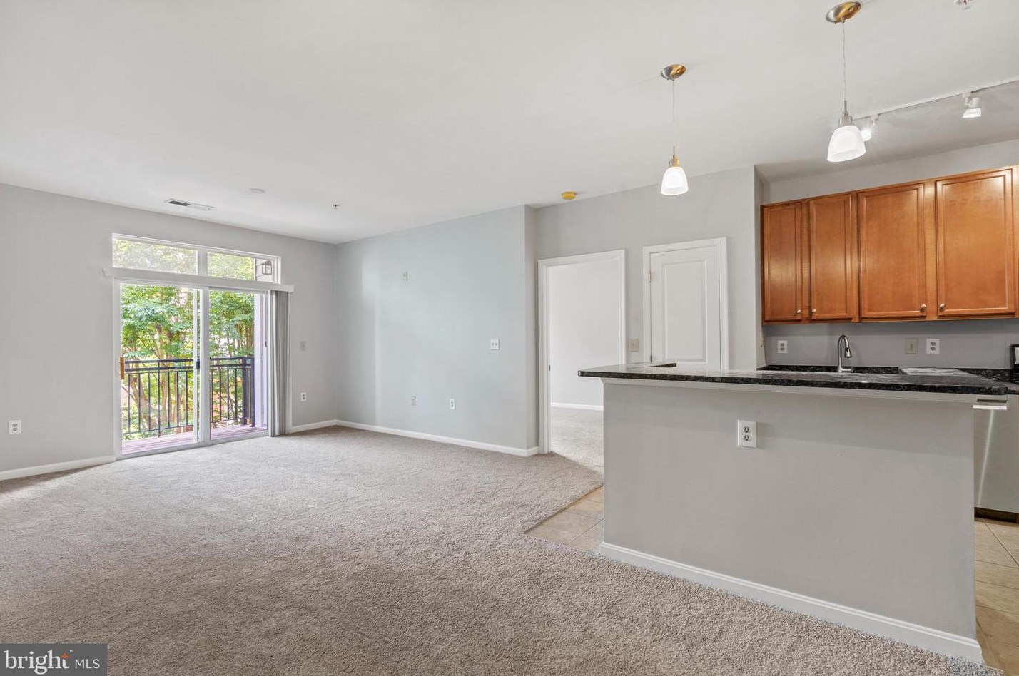 2665 Prosperity Ave, Fairfax VA  22031-4906 exterior