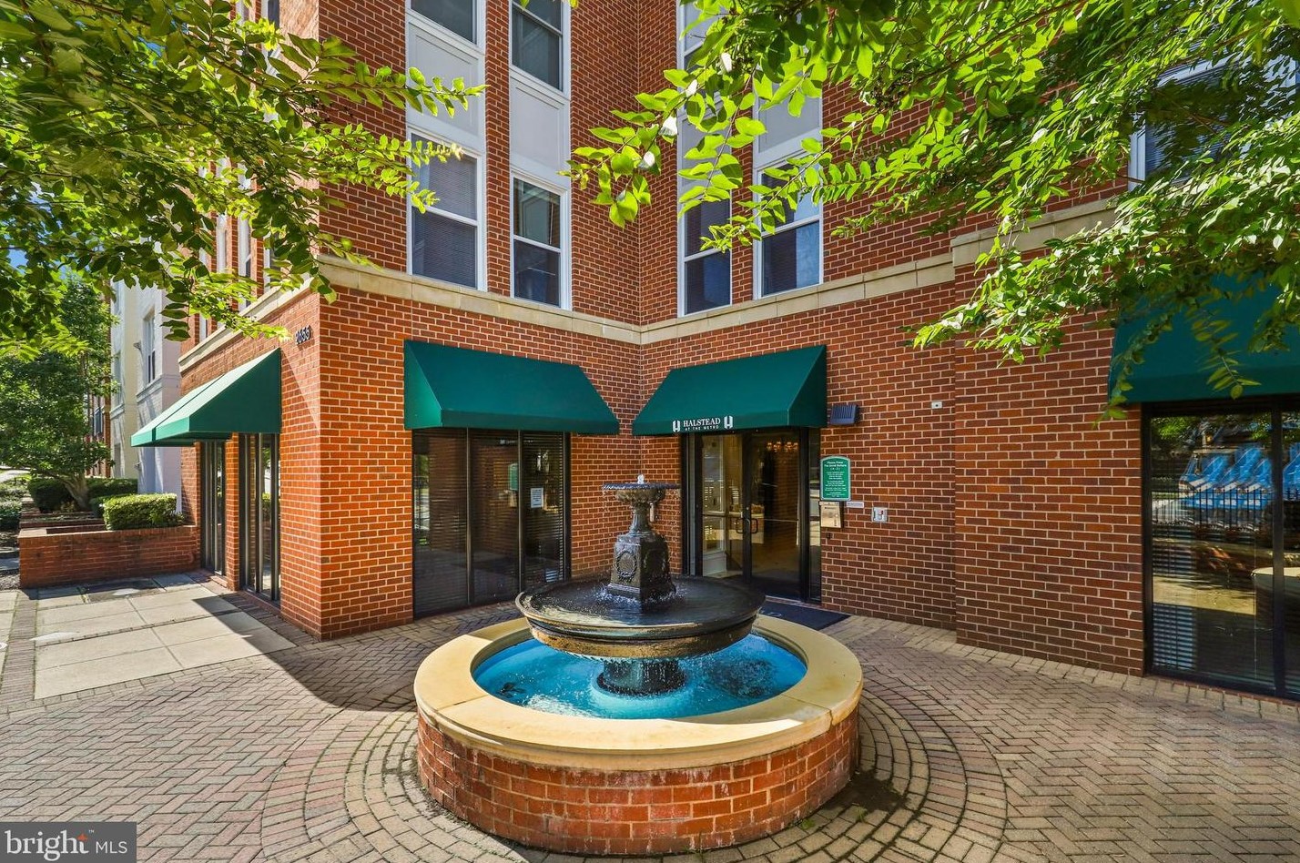 2655 Prosperity Ave, Fairfax VA  22031-4906 exterior