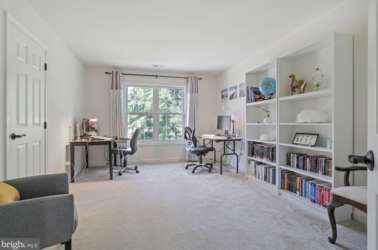 2626 Chain Bridge Rd, Vienna VA 22181-5379 exterior