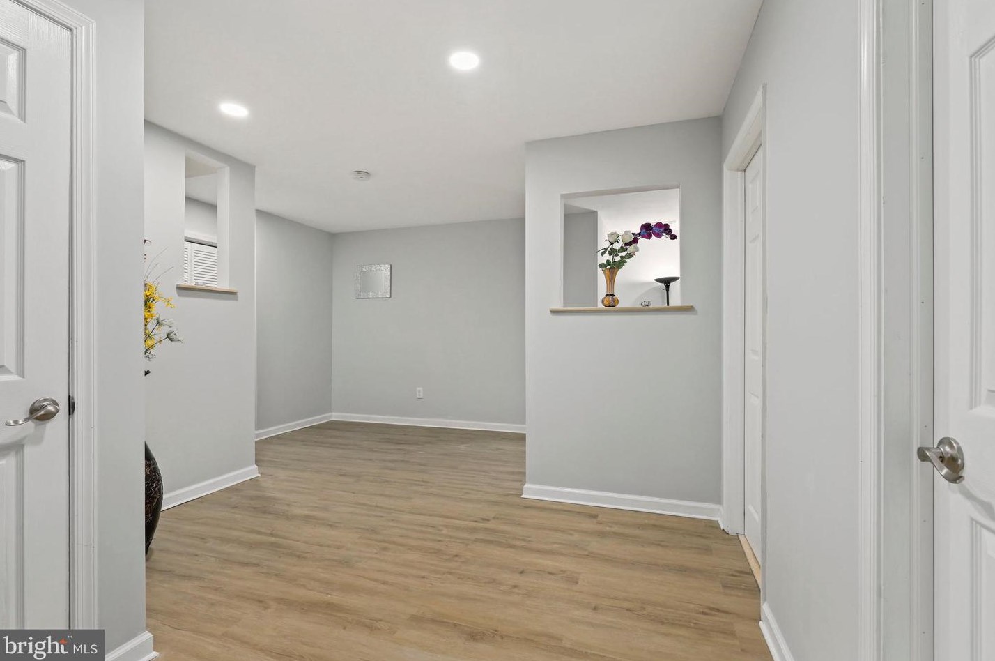 2626 Chain Bridge Rd, Vienna VA 22181-5379 exterior