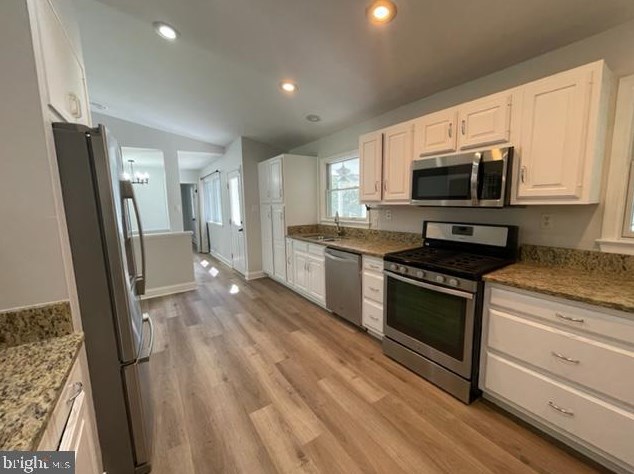 8537 Pepperdine Dr, Vienna VA  22180-7047 exterior