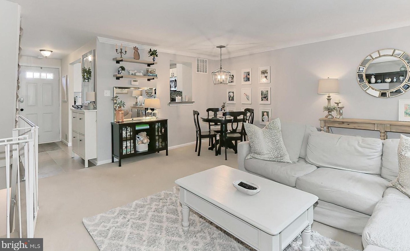 14442 Manassas Gap Ct, Centreville VA  20120-2870 exterior