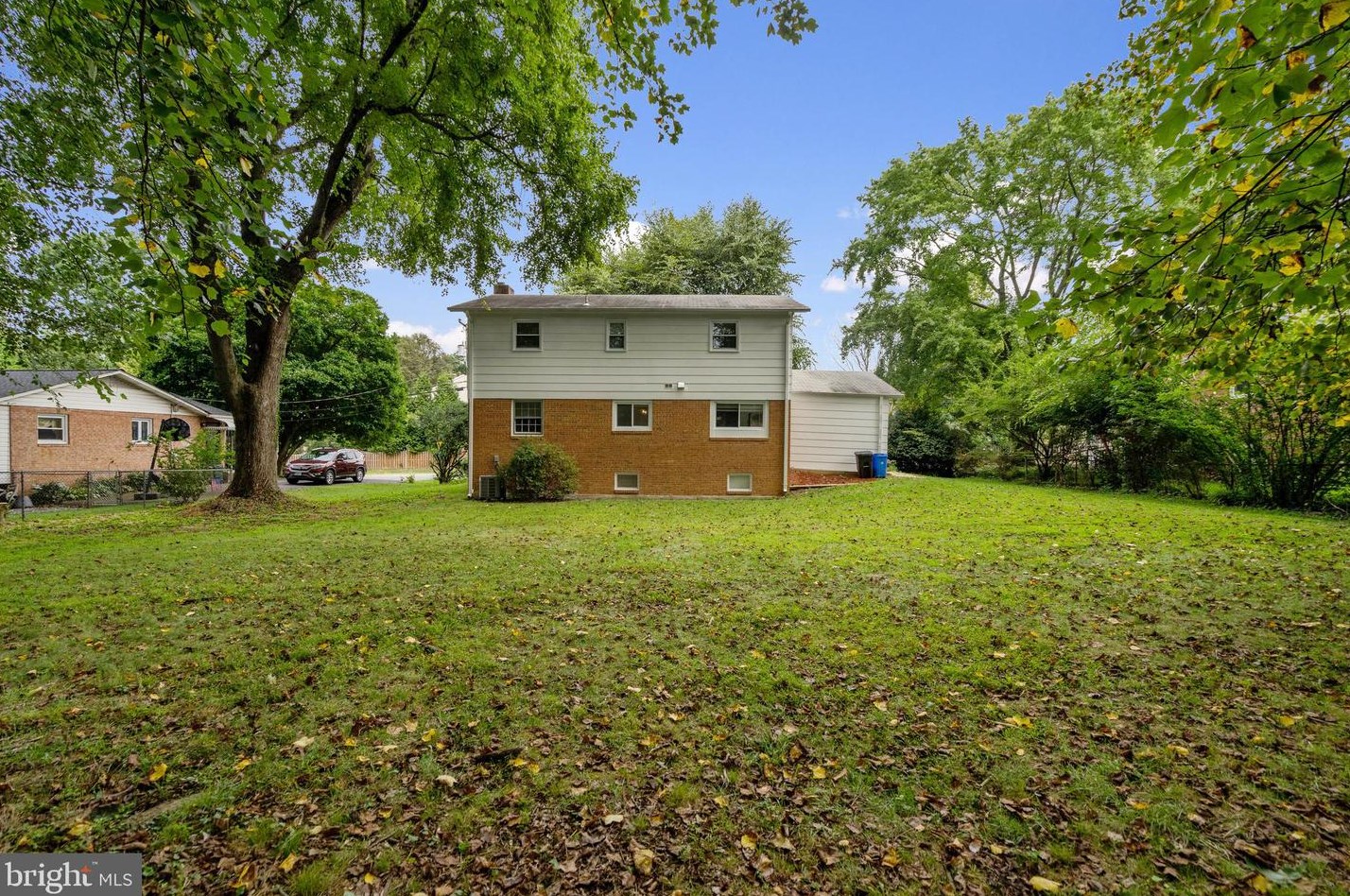 405 Wolftrap Rd, Vienna VA  22180-4941 exterior