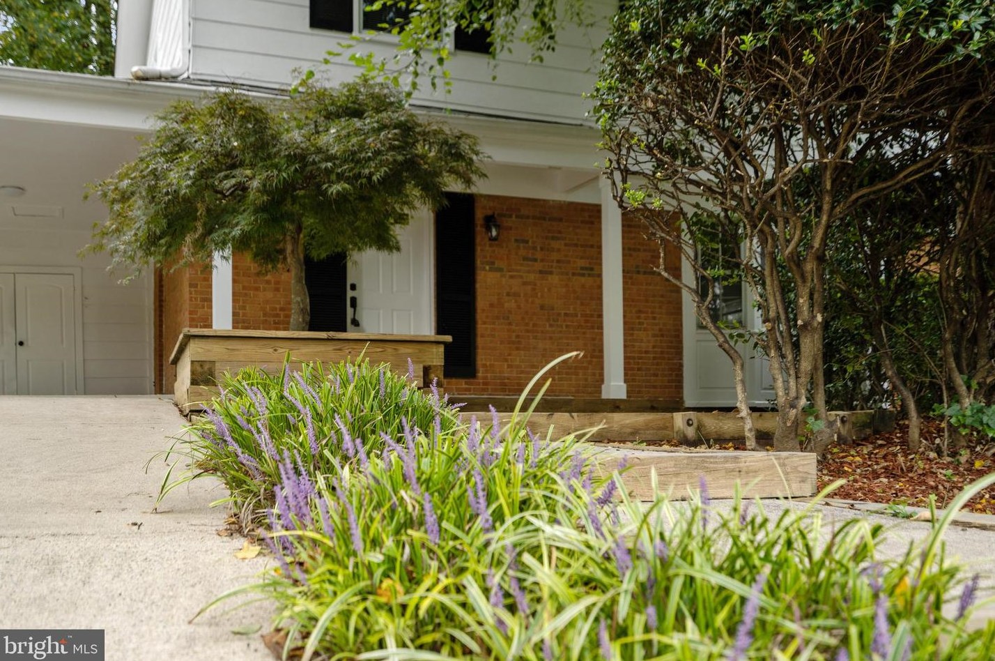 405 Wolftrap Rd, Vienna VA  22180-4941 exterior