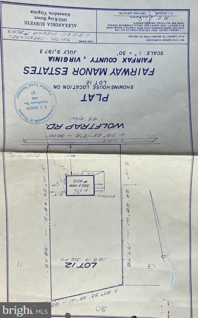 405 Wolftrap Rd, Vienna VA  22180-4941 exterior