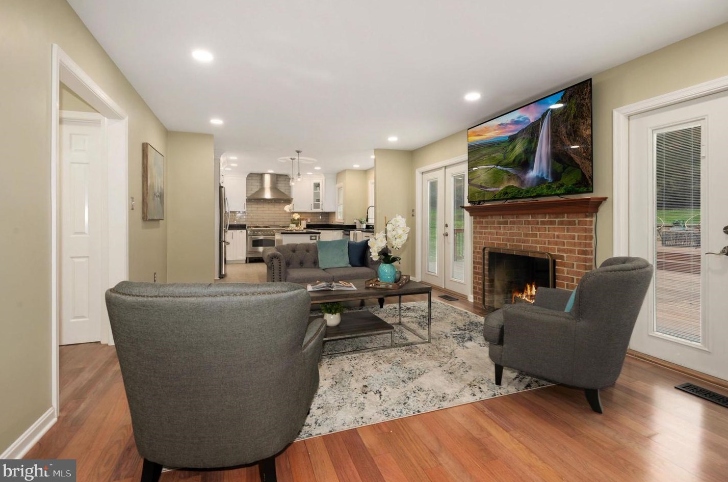 1653 Lozano Dr, Vienna VA exterior