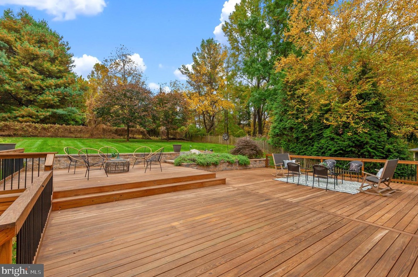 1653 Lozano Dr, Vienna VA exterior