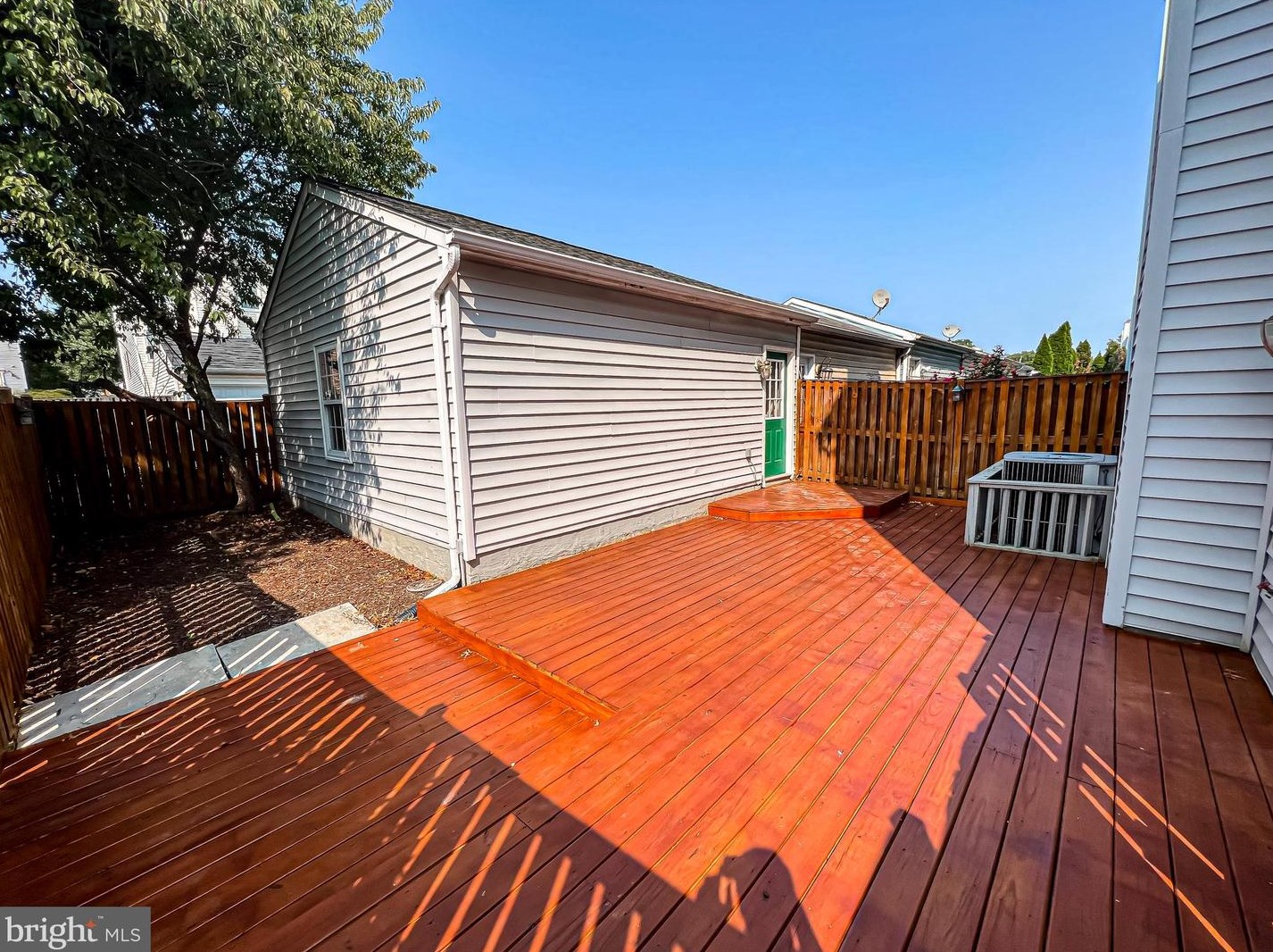 13998 New Braddock Rd, Centreville VA  20121-3440 exterior