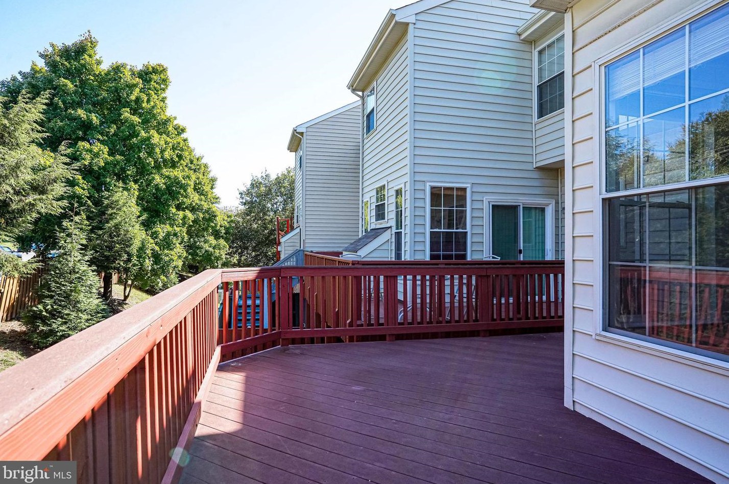 4625 Deerwatch Dr, Fairfax VA  20151-2259 exterior