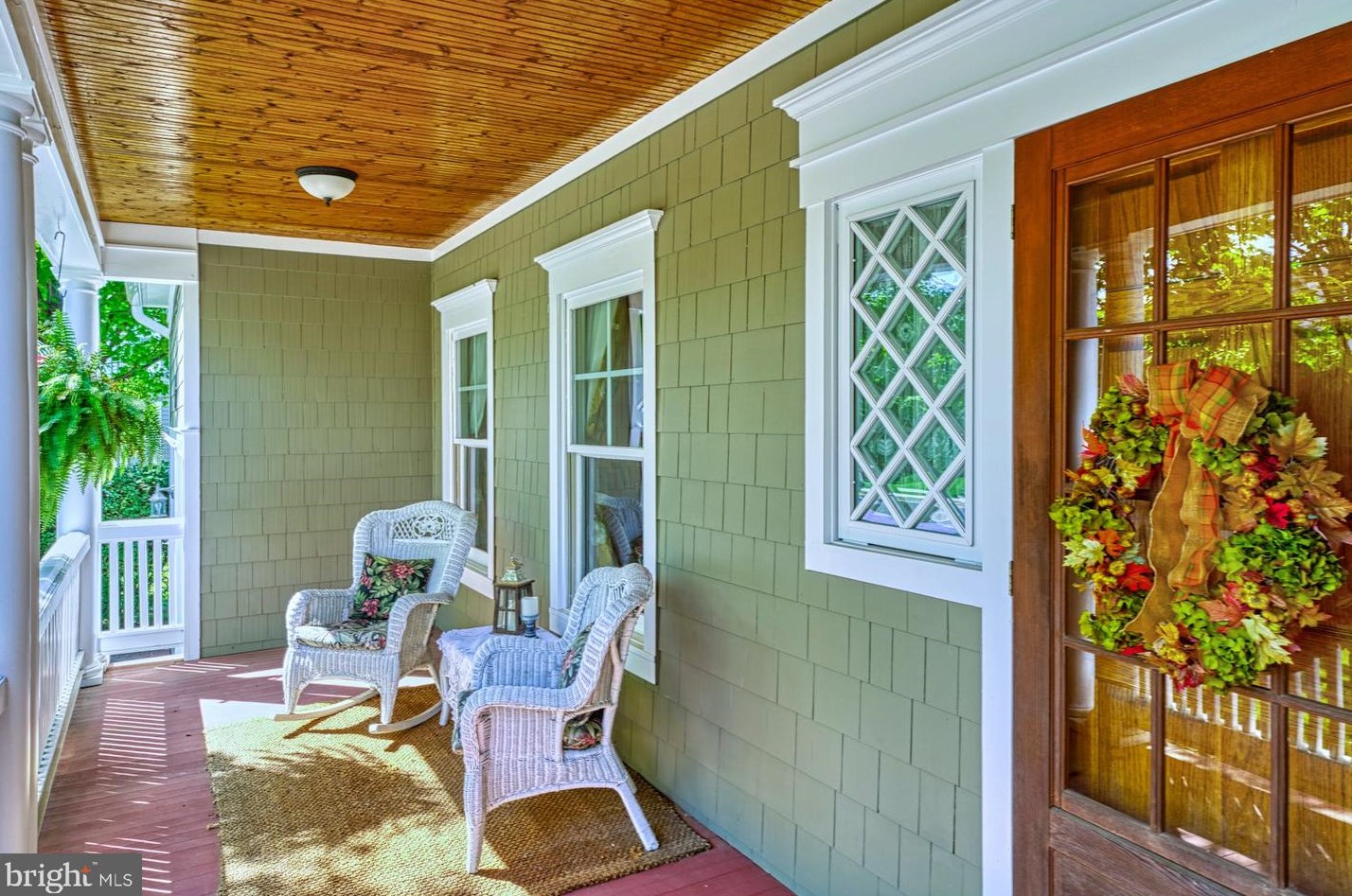 234 Moore Ave, Vienna VA 22180-5845 exterior