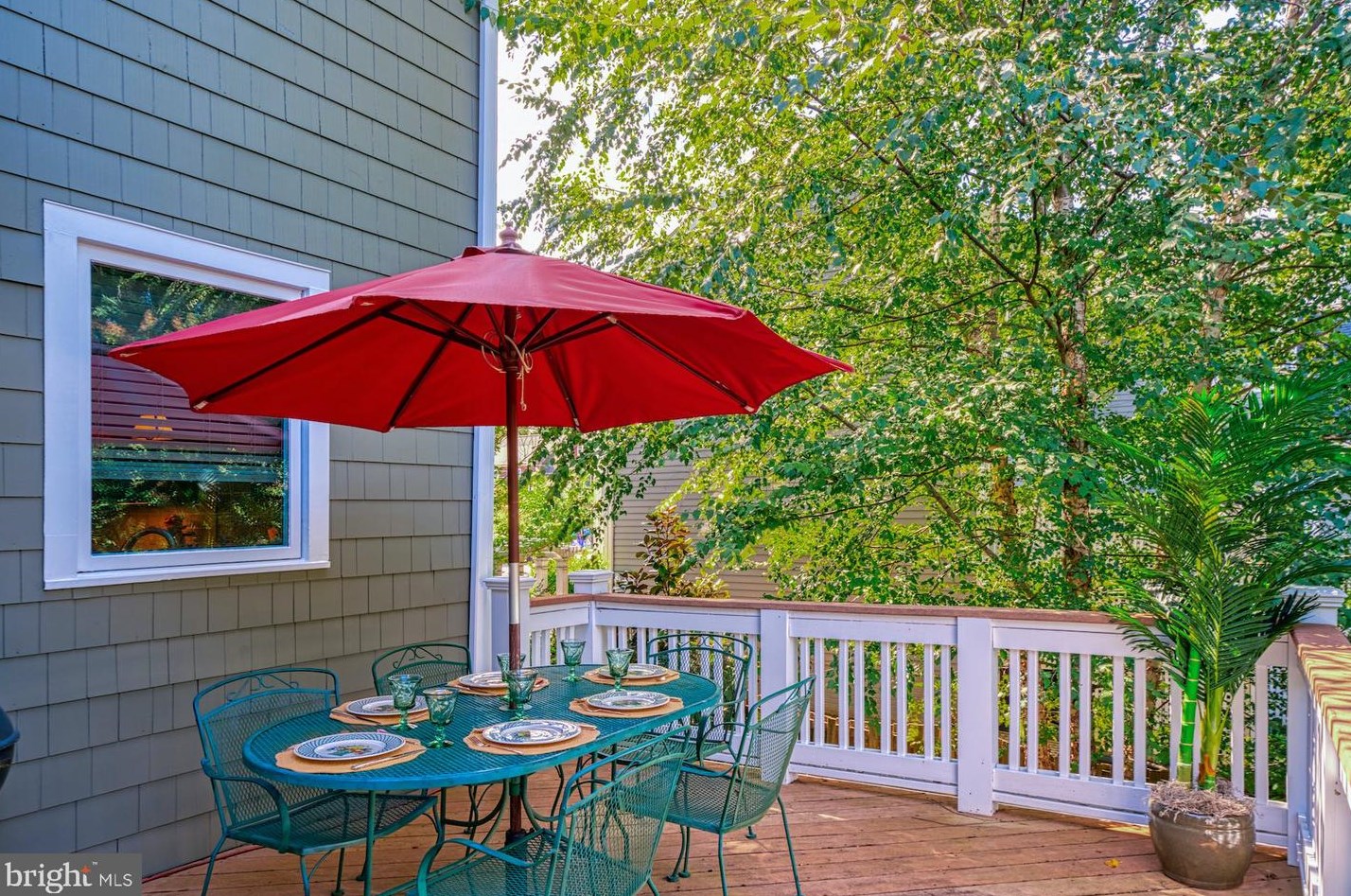 234 Moore Ave, Vienna VA 22180-5845 exterior