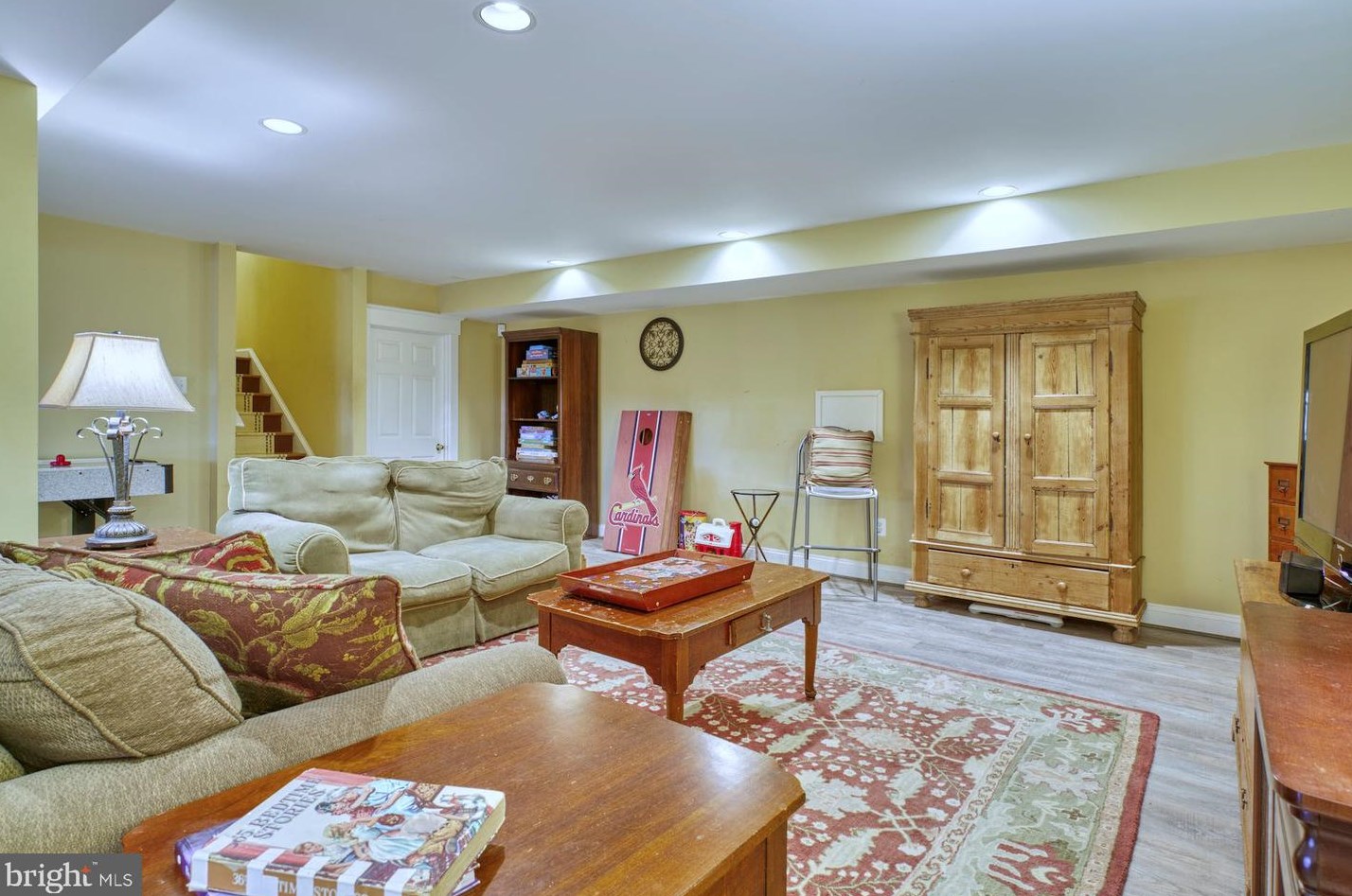 234 Moore Ave, Vienna VA 22180-5845 exterior