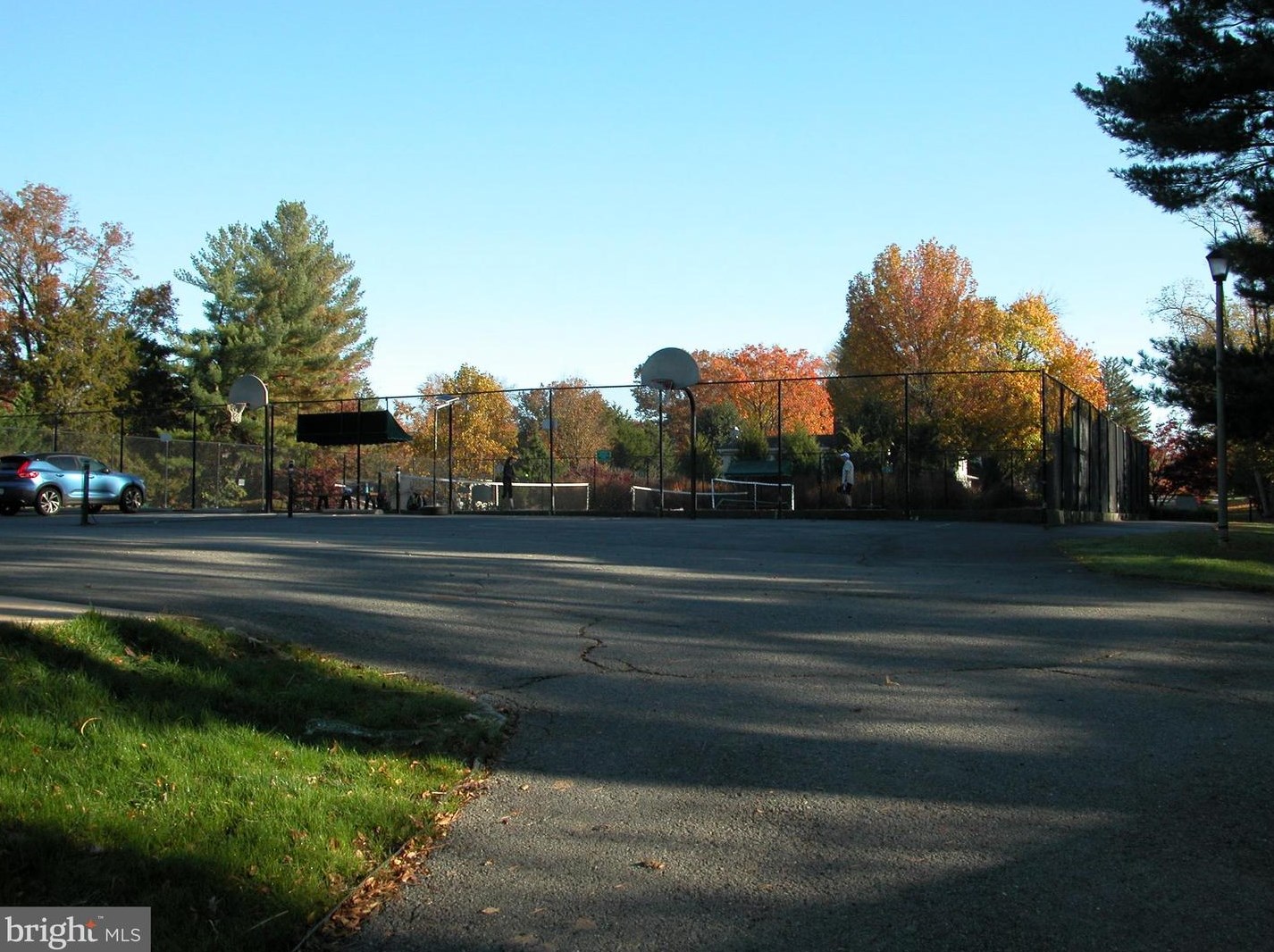 2511 Babcock Rd, Vienna VA 22181-4015 exterior