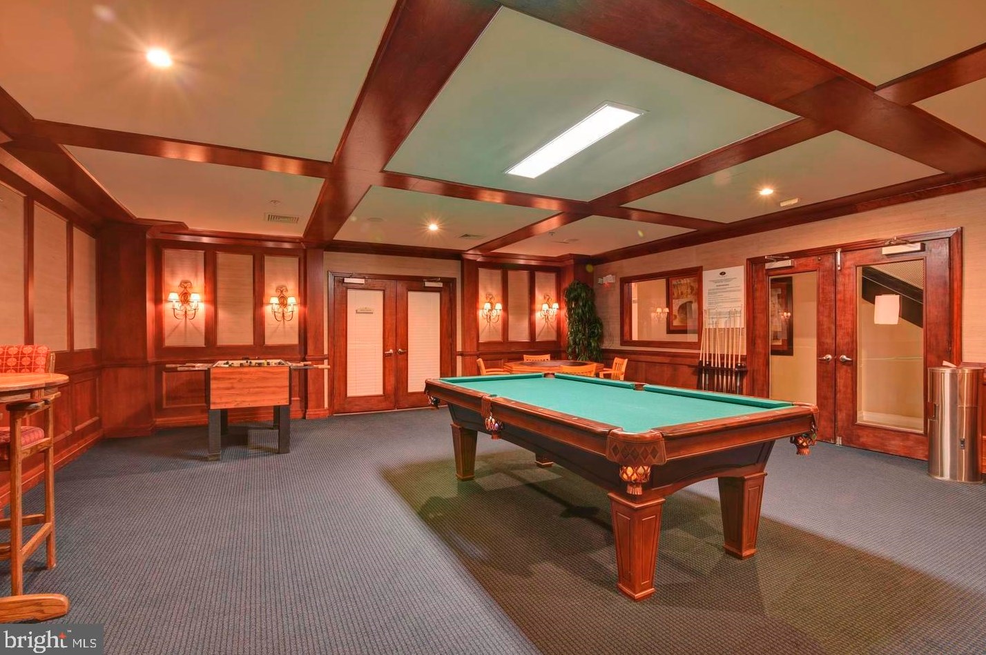 9480 Virginia Center Blvd, Vienna VA  22181-6150 exterior