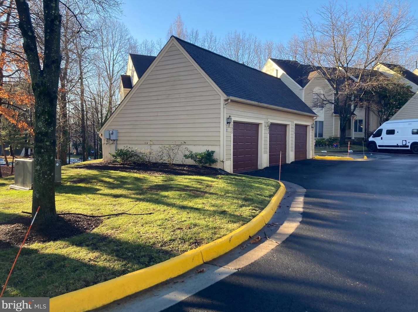 12632 Victoria Station Ct, Fairfax VA  22033-4376 exterior