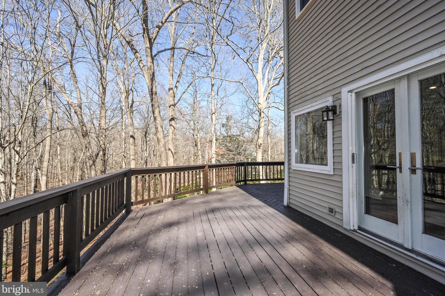 8624 Beaver Pond Ln, Fairfax VA  22039-2702 exterior