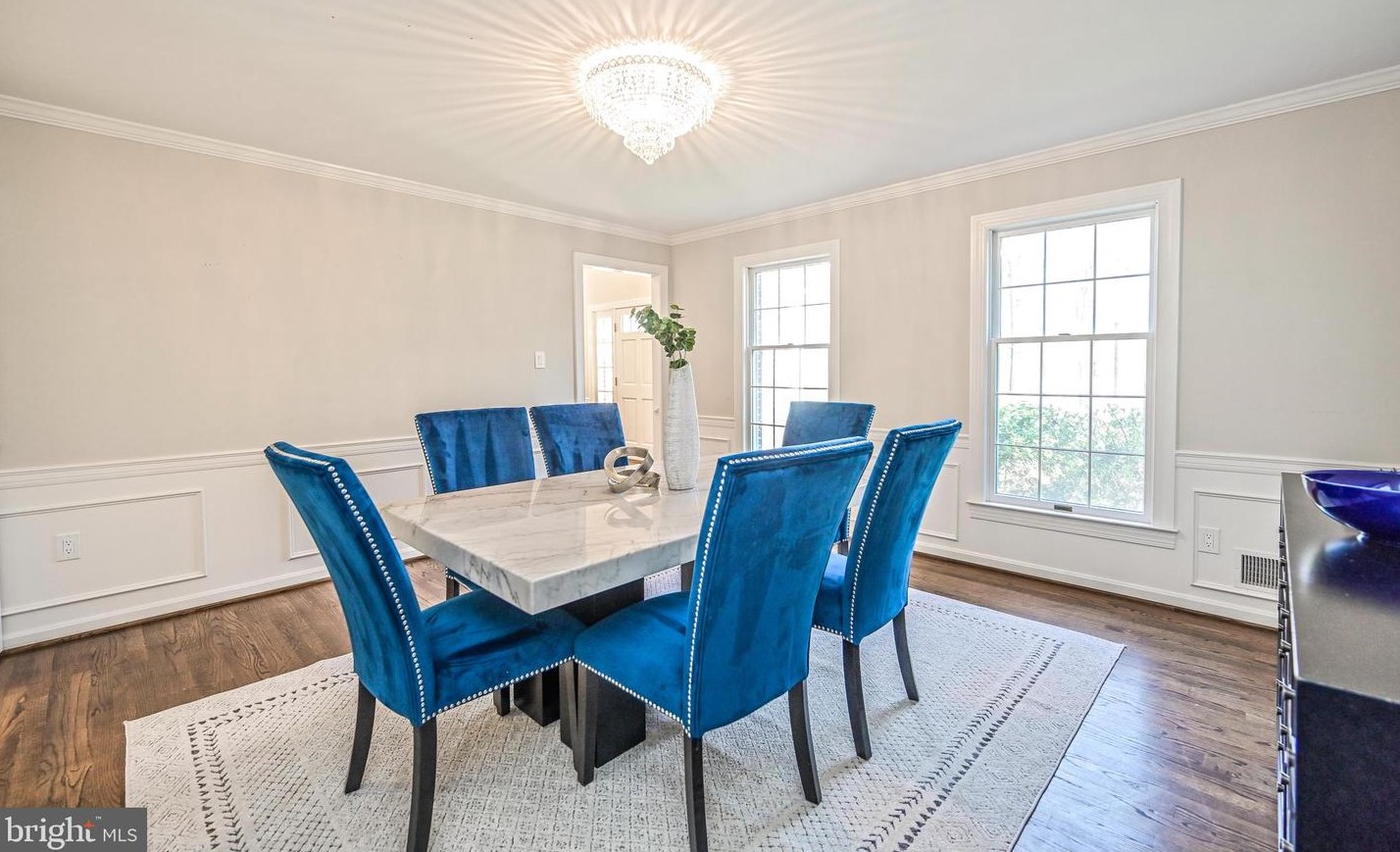 8624 Beaver Pond Ln, Fairfax VA  22039-2702 exterior