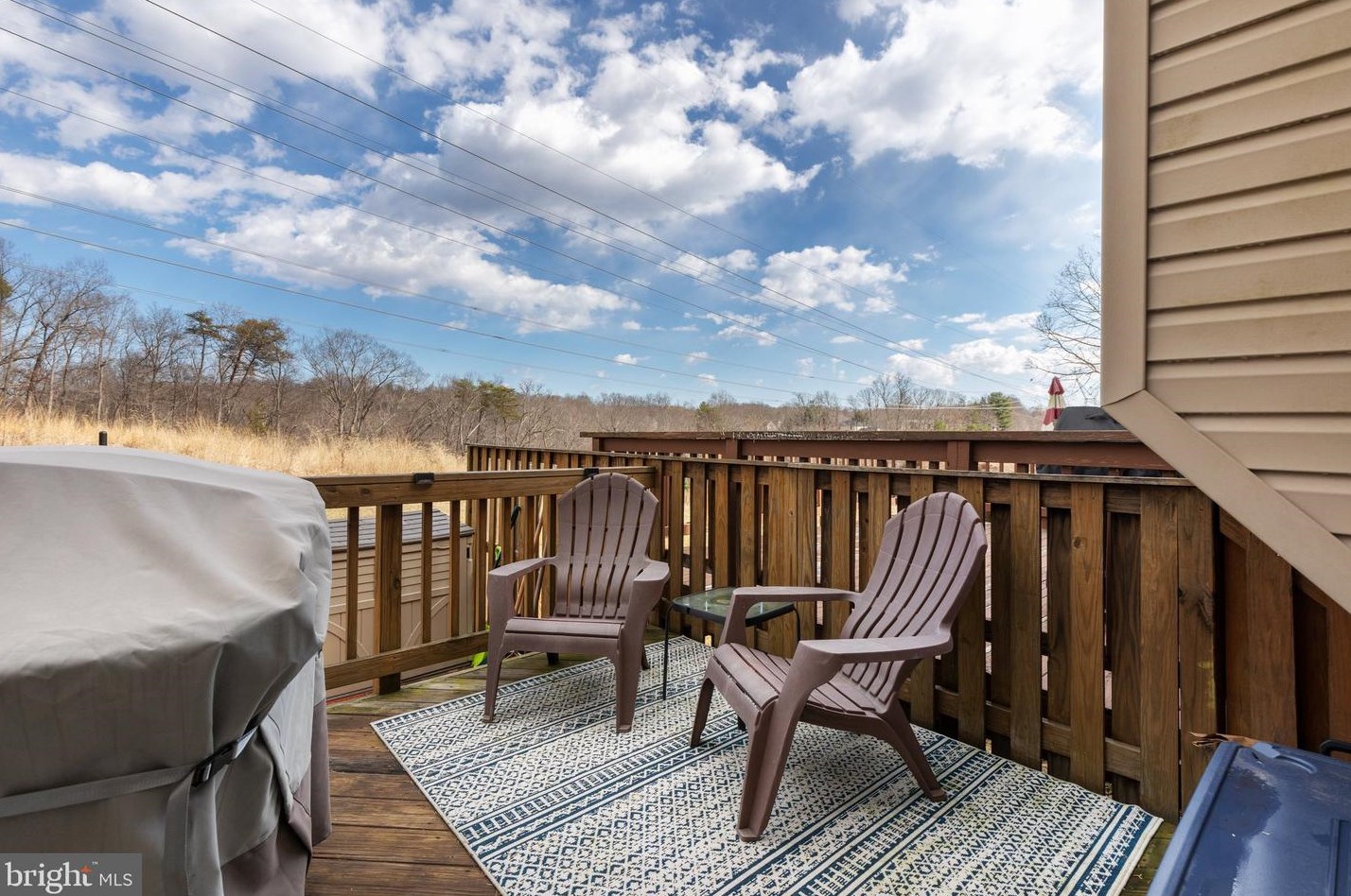 14127 Compton Valley Way, Centreville VA  20121-5002 exterior