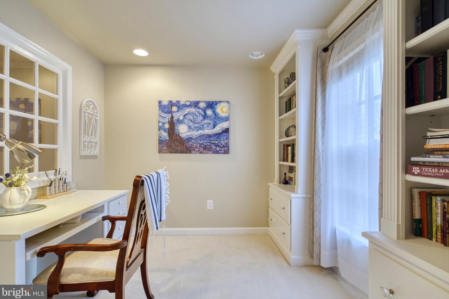 9701 Chilcott Manor Way, Vienna VA  22181-5400 exterior