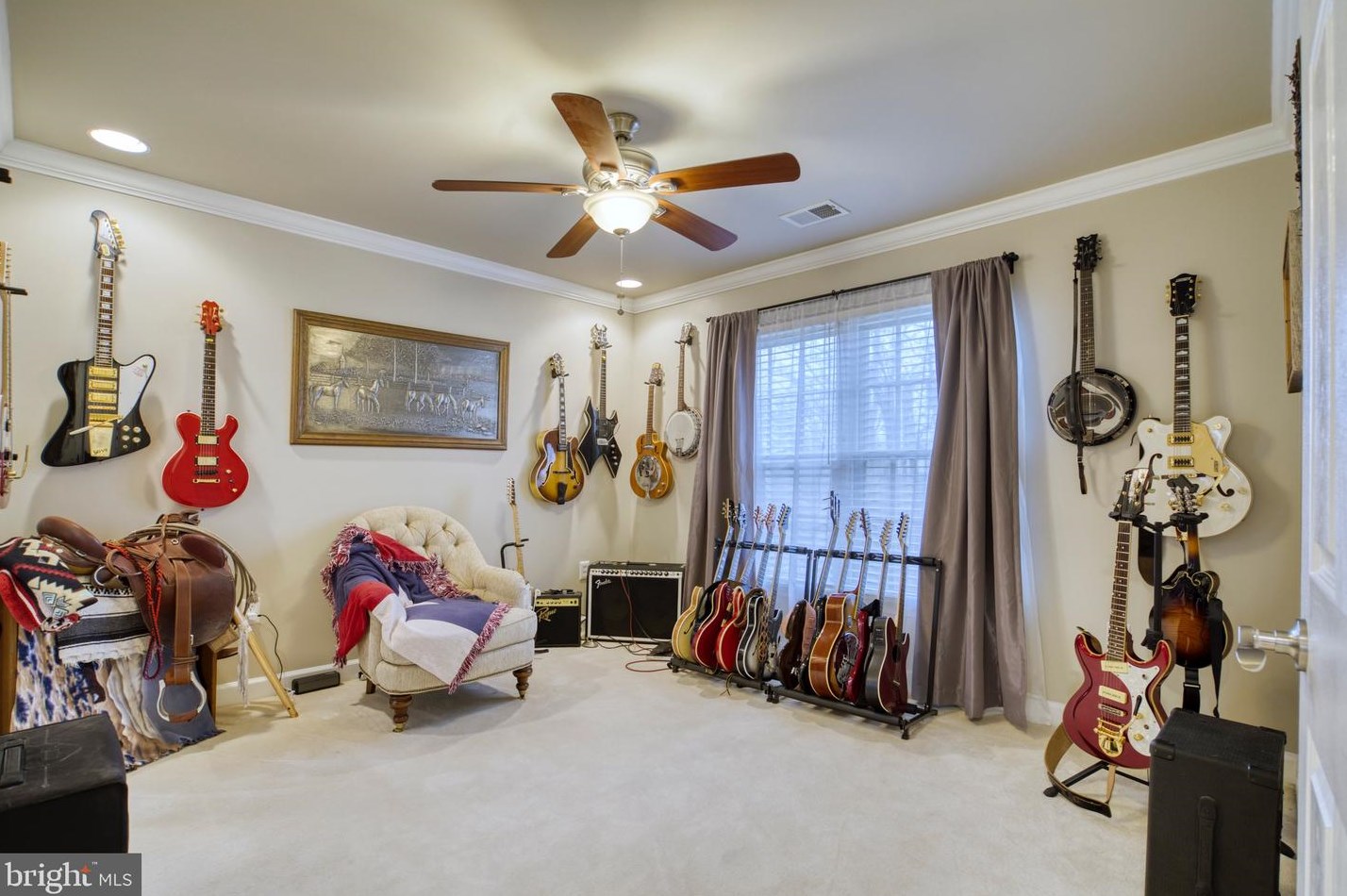 9701 Chilcott Manor Way, Vienna VA  22181-5400 exterior