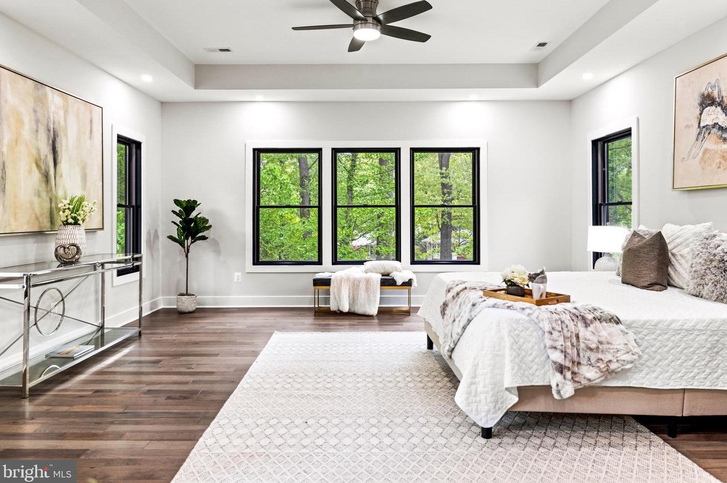 103 Yeonas Dr, Vienna VA  22180-6556 exterior