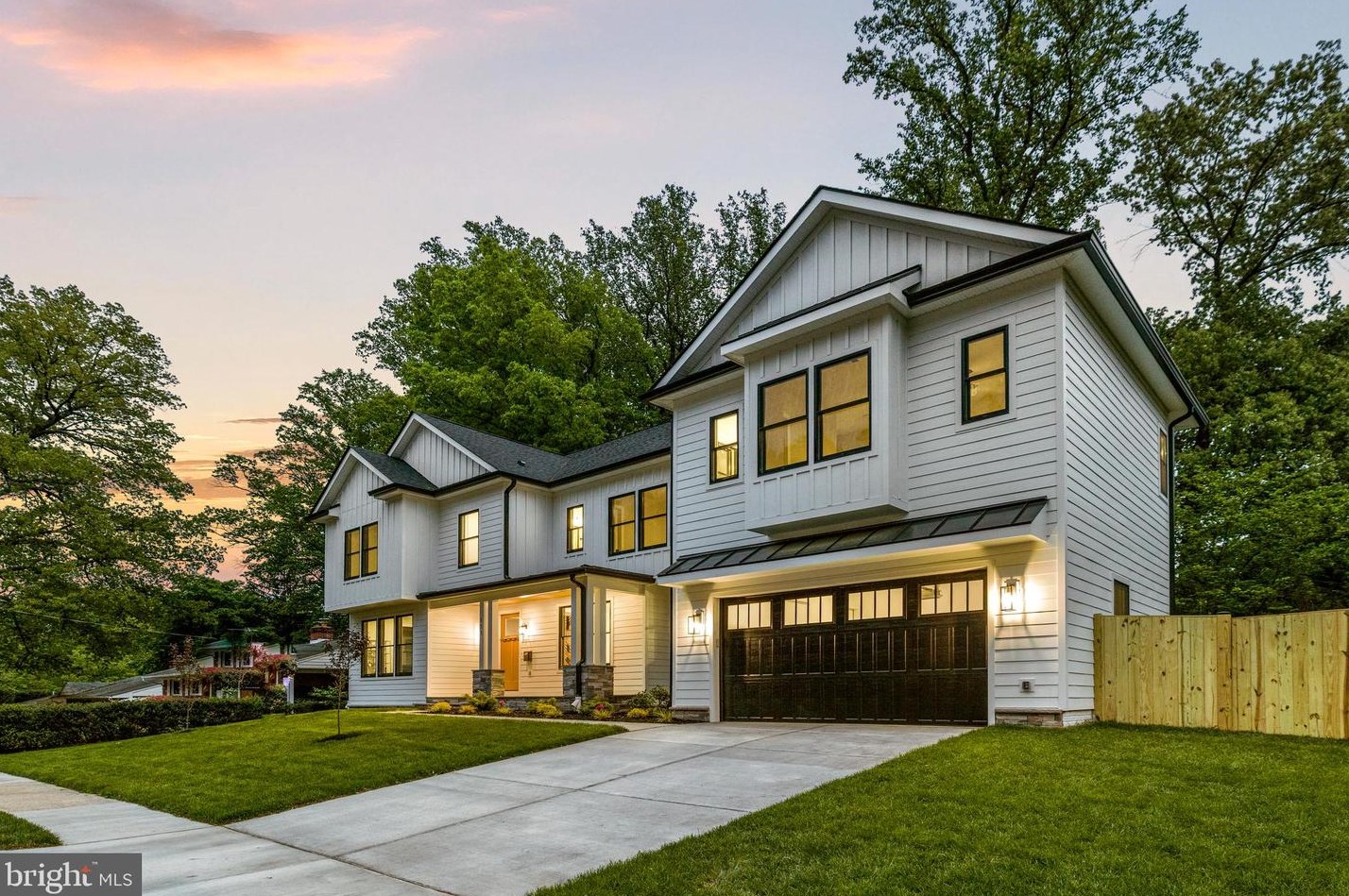 103 Yeonas Dr, Vienna VA  22180-6556 exterior